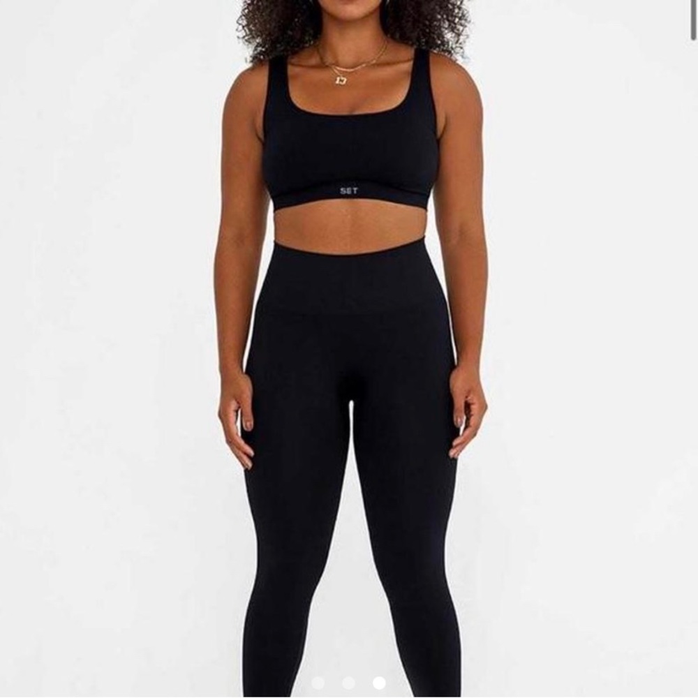 Brand new set active leggings